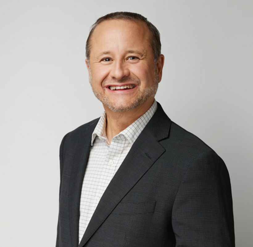 Le directeur général adjoint et trésorier de la Ville de Sainte-Julie reçoit le titre de Fellow CPA de l'Ordre des comptables professionnels agréés du Québec