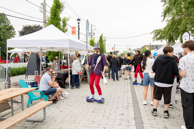 Les citoyens sont invités à venir découvrir les commerçants locaux lors de la Fête au Vieux-Village le 6 juin prochain