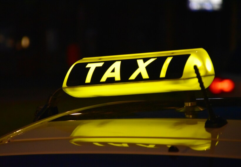 La Ville de Sainte-Julie consulte la population pour un service de taxi destiné aux jeunes de 12 à 17 ans